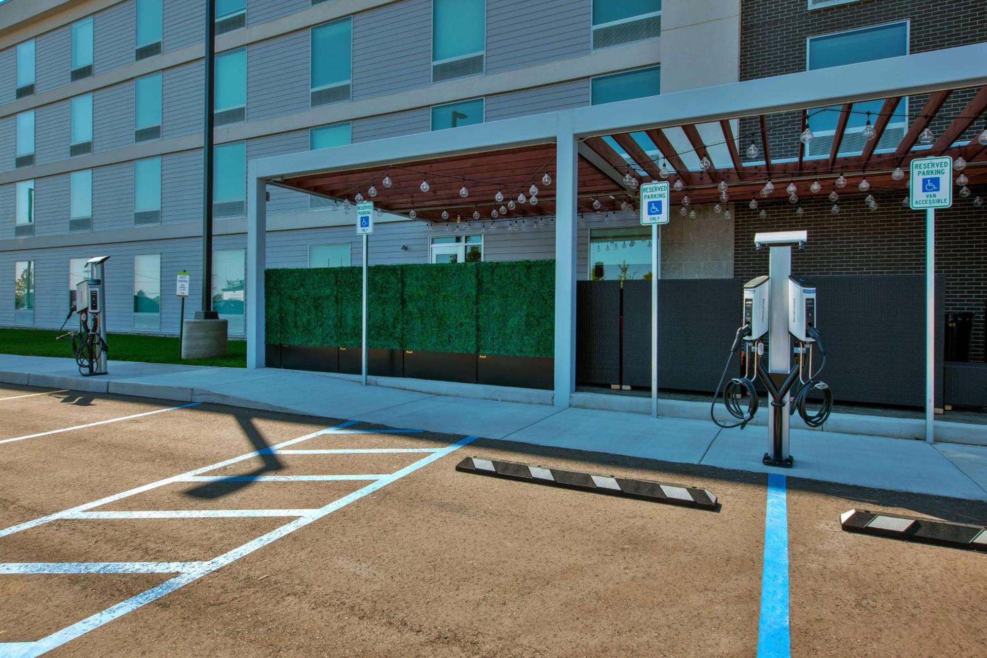 Home2 Suites By Hilton Grand Rapids South Byron Center Екстер'єр фото